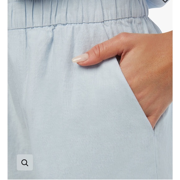 WeWoreWhat Elastic Linen Short - Picture 3 of 3